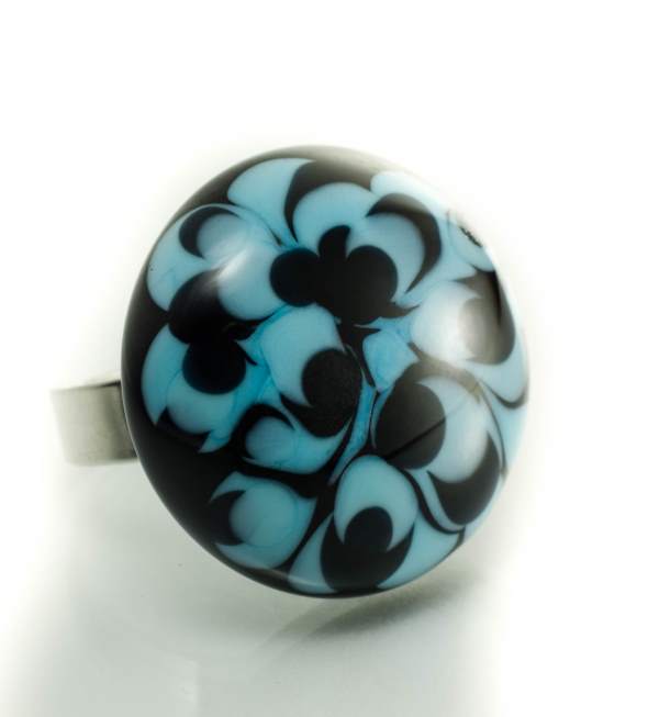 Prsten Svijetlo plava distorzija